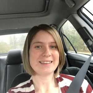 Meet your Posher, Angela